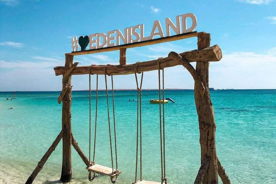 Eden Island Sirene Boat Snorkeling Trip